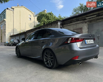 Серый Лексус ИС, объемом двигателя 2.5 л и пробегом 180 тыс. км за 15400 $, фото 1 на Automoto.ua