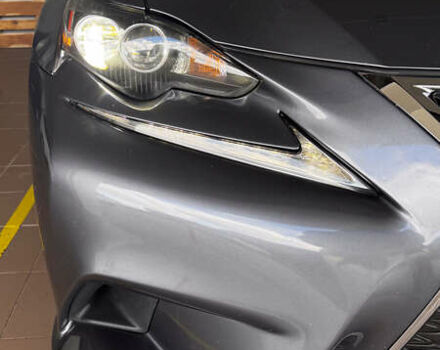 Сірий Лексус ІС, об'ємом двигуна 2 л та пробігом 137 тис. км за 19146 $, фото 4 на Automoto.ua