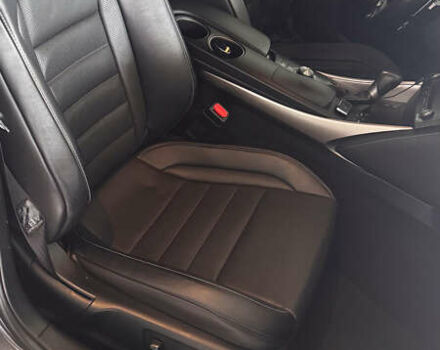 Сірий Лексус ІС, об'ємом двигуна 2 л та пробігом 137 тис. км за 19146 $, фото 7 на Automoto.ua