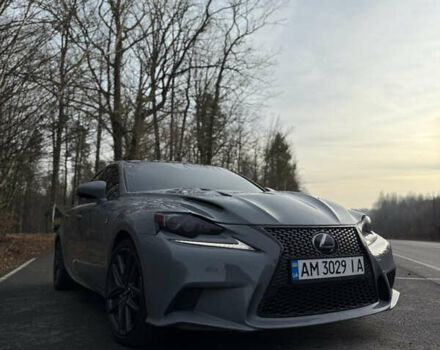 Серый Лексус ИС, объемом двигателя 2 л и пробегом 180 тыс. км за 17500 $, фото 1 на Automoto.ua