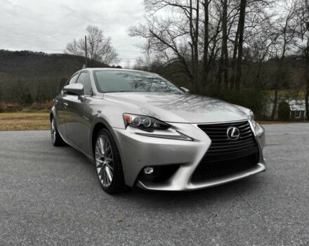 Серый Лексус ИС, объемом двигателя 2.5 л и пробегом 72 тыс. км за 6300 $, фото 1 на Automoto.ua