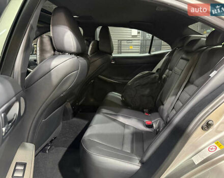 Сірий Лексус ІС, об'ємом двигуна 3.46 л та пробігом 176 тис. км за 21000 $, фото 9 на Automoto.ua