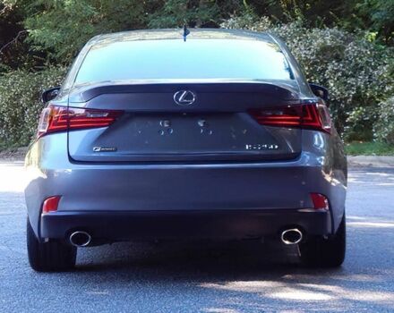 Серый Лексус ИС, объемом двигателя 2.5 л и пробегом 70 тыс. км за 7000 $, фото 4 на Automoto.ua