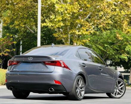 Сірий Лексус ІС, об'ємом двигуна 2.5 л та пробігом 71 тис. км за 11000 $, фото 4 на Automoto.ua