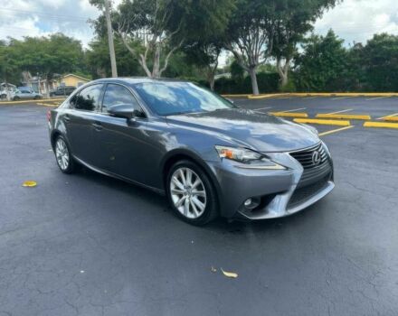 Серый Лексус ИС, объемом двигателя 2.5 л и пробегом 80 тыс. км за 10000 $, фото 2 на Automoto.ua