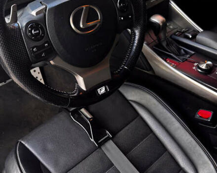 Сірий Лексус ІС, об'ємом двигуна 2 л та пробігом 137 тис. км за 19146 $, фото 12 на Automoto.ua