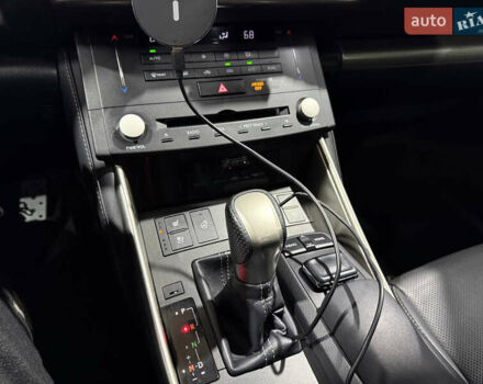 Сірий Лексус ІС, об'ємом двигуна 3.46 л та пробігом 176 тис. км за 21000 $, фото 8 на Automoto.ua