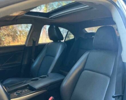 Сірий Лексус ІС, об'ємом двигуна 2.5 л та пробігом 112 тис. км за 4600 $, фото 9 на Automoto.ua