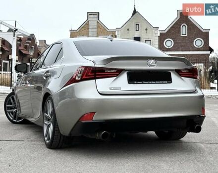 Серый Лексус ИС, объемом двигателя 2 л и пробегом 140 тыс. км за 17400 $, фото 7 на Automoto.ua