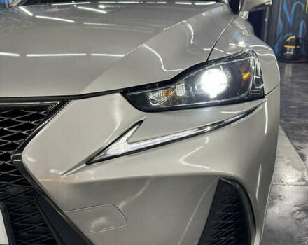 Сірий Лексус ІС, об'ємом двигуна 2 л та пробігом 145 тис. км за 23000 $, фото 41 на Automoto.ua