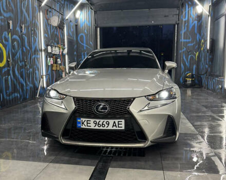 Сірий Лексус ІС, об'ємом двигуна 2 л та пробігом 145 тис. км за 23000 $, фото 4 на Automoto.ua