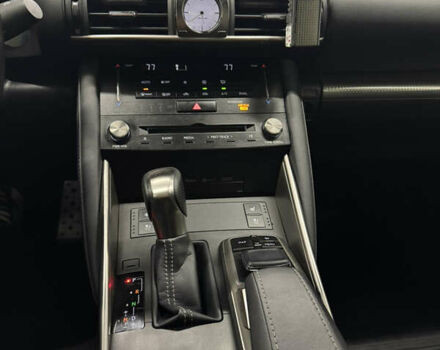 Сірий Лексус ІС, об'ємом двигуна 2 л та пробігом 145 тис. км за 23000 $, фото 36 на Automoto.ua