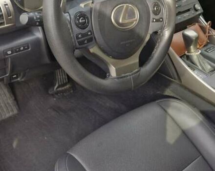 Сірий Лексус ІС, об'ємом двигуна 2 л та пробігом 117 тис. км за 17900 $, фото 1 на Automoto.ua