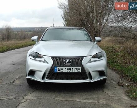 Серый Лексус ИС, объемом двигателя 2 л и пробегом 109 тыс. км за 15400 $, фото 1 на Automoto.ua