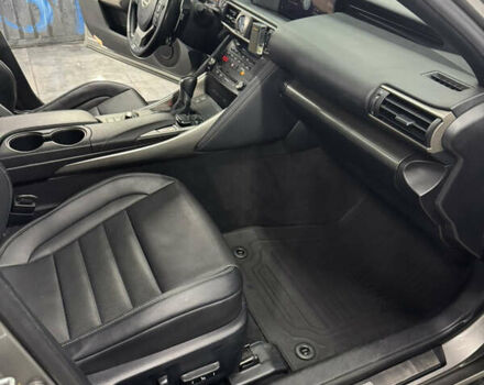 Сірий Лексус ІС, об'ємом двигуна 2 л та пробігом 145 тис. км за 23000 $, фото 28 на Automoto.ua