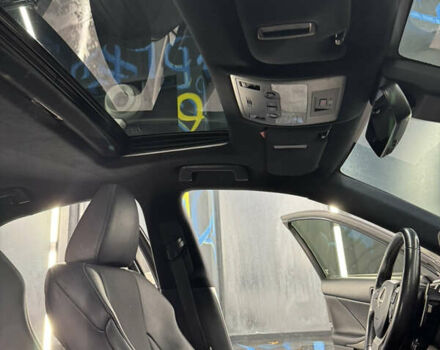 Сірий Лексус ІС, об'ємом двигуна 2 л та пробігом 145 тис. км за 23000 $, фото 29 на Automoto.ua