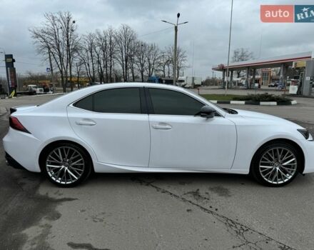 Серый Лексус ИС, объемом двигателя 2 л и пробегом 61 тыс. км за 22000 $, фото 3 на Automoto.ua