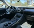 Серый Лексус ИС, объемом двигателя 2 л и пробегом 98 тыс. км за 21200 $, фото 2 на Automoto.ua