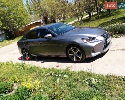 Серый Лексус ИС, объемом двигателя 2 л и пробегом 74 тыс. км за 21000 $, фото 1 на Automoto.ua