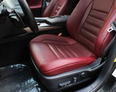 Сірий Лексус ІС, об'ємом двигуна 2 л та пробігом 61 тис. км за 9800 $, фото 8 на Automoto.ua