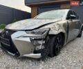 Серый Лексус ИС, объемом двигателя 2 л и пробегом 65 тыс. км за 10500 $, фото 7 на Automoto.ua