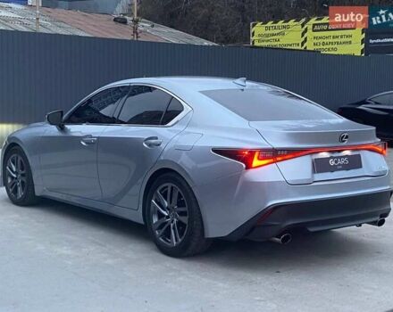 Сірий Лексус ІС, об'ємом двигуна 2 л та пробігом 55 тис. км за 36999 $, фото 4 на Automoto.ua