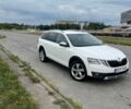 Серый Лексус ИС, объемом двигателя 3.5 л и пробегом 21 тыс. км за 14503 $, фото 3 на Automoto.ua