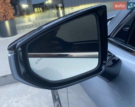 Сірий Лексус ІС, об'ємом двигуна 2 л та пробігом 55 тис. км за 36999 $, фото 11 на Automoto.ua