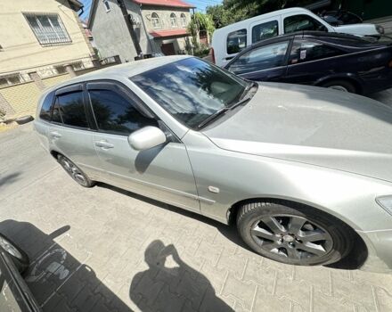 Сірий Лексус ІС, об'ємом двигуна 2 л та пробігом 277 тис. км за 5300 $, фото 2 на Automoto.ua