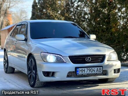 Сірий Лексус ІС, об'ємом двигуна 2 л та пробігом 145 тис. км за 4999 $, фото 1 на Automoto.ua