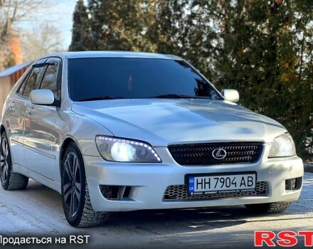 Серый Лексус ИС, объемом двигателя 2 л и пробегом 145 тыс. км за 4999 $, фото 1 на Automoto.ua