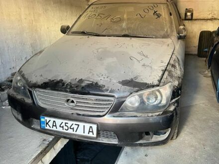 Серый Лексус ИС, объемом двигателя 2 л и пробегом 340 тыс. км за 2300 $, фото 1 на Automoto.ua