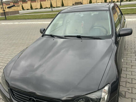 Лексус ІС 2000 у Измаиле на Automoto.ua Сірий Лексус ІС, об'ємом двигуна 1.99 л та пробігом 311 тис. км за 5000 $, фото 1 на Automoto.ua