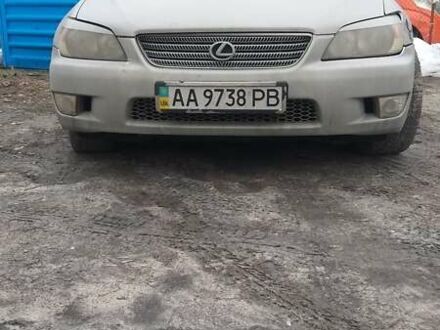 Серый Лексус ИС, объемом двигателя 1.99 л и пробегом 267 тыс. км за 3800 $, фото 1 на Automoto.ua