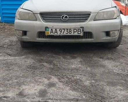 Серый Лексус ИС, объемом двигателя 1.99 л и пробегом 267 тыс. км за 3800 $, фото 1 на Automoto.ua