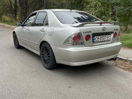 Лексус ИС 2000 в Киеве на Automoto.ua Серый Лексус ИС, объемом двигателя 1.99 л и пробегом 280 тыс. км за 4700 $, фото 1 на Automoto.ua