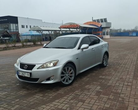 Серый Лексус ИС, объемом двигателя 2.2 л и пробегом 366 тыс. км за 6500 $, фото 1 на Automoto.ua