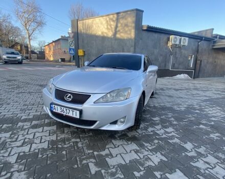 Серый Лексус ИС, объемом двигателя 2.2 л и пробегом 373 тыс. км за 8000 $, фото 1 на Automoto.ua