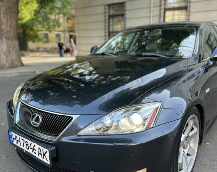 Серый Лексус ИС, объемом двигателя 2.5 л и пробегом 313 тыс. км за 8800 $, фото 1 на Automoto.ua