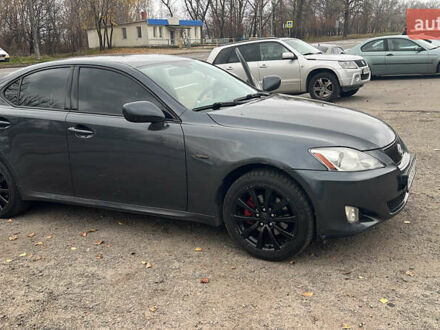 Сірий Лексус ІС, об'ємом двигуна 2.23 л та пробігом 240 тис. км за 6400 $, фото 1 на Automoto.ua