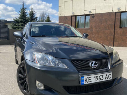 Лексус ИС 2005 в Днепре (Днепропетровске) на Automoto.ua Серый Лексус ИС, объемом двигателя 2.23 л и пробегом 300 тыс. км за 8000 $, фото 1 на Automoto.ua
