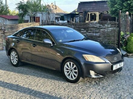Лексус ІС 2006 у Синельниковом на Automoto.ua Сірий Лексус ІС, об'ємом двигуна 2.2 л та пробігом 250 тис. км за 2050 $, фото 1 на Automoto.ua