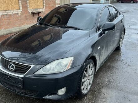 Серый Лексус ИС, объемом двигателя 2.2 л и пробегом 300 тыс. км за 5000 $, фото 1 на Automoto.ua