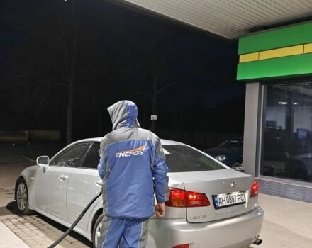 Серый Лексус ИС, объемом двигателя 2.5 л и пробегом 256 тыс. км за 7333 $, фото 1 на Automoto.ua