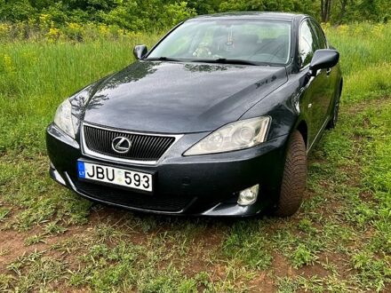 Сірий Лексус ІС, об'ємом двигуна 2.2 л та пробігом 230 тис. км за 4800 $, фото 1 на Automoto.ua