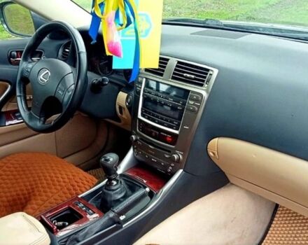 Сірий Лексус ІС, об'ємом двигуна 2.2 л та пробігом 320 тис. км за 8200 $, фото 1 на Automoto.ua
