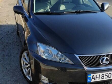 Сірий Лексус ІС, об'ємом двигуна 2.2 л та пробігом 290 тис. км за 9000 $, фото 1 на Automoto.ua