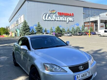 Сірий Лексус ІС, об'ємом двигуна 2.5 л та пробігом 218 тис. км за 7650 $, фото 1 на Automoto.ua