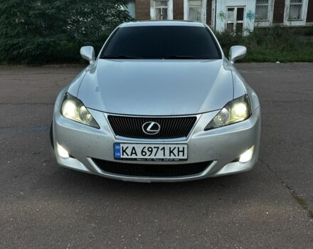 Сірий Лексус ІС, об'ємом двигуна 2.5 л та пробігом 190 тис. км за 8500 $, фото 1 на Automoto.ua
