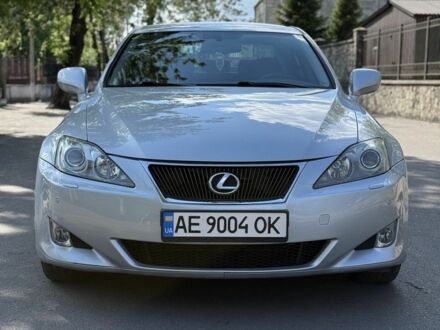 Лексус ІС 2007 у Кам'янське (Дніпродзержинськ) на Automoto.ua Сірий Лексус ІС, об'ємом двигуна 2.2 л та пробігом 306 тис. км за 7999 $, фото 1 на Automoto.ua